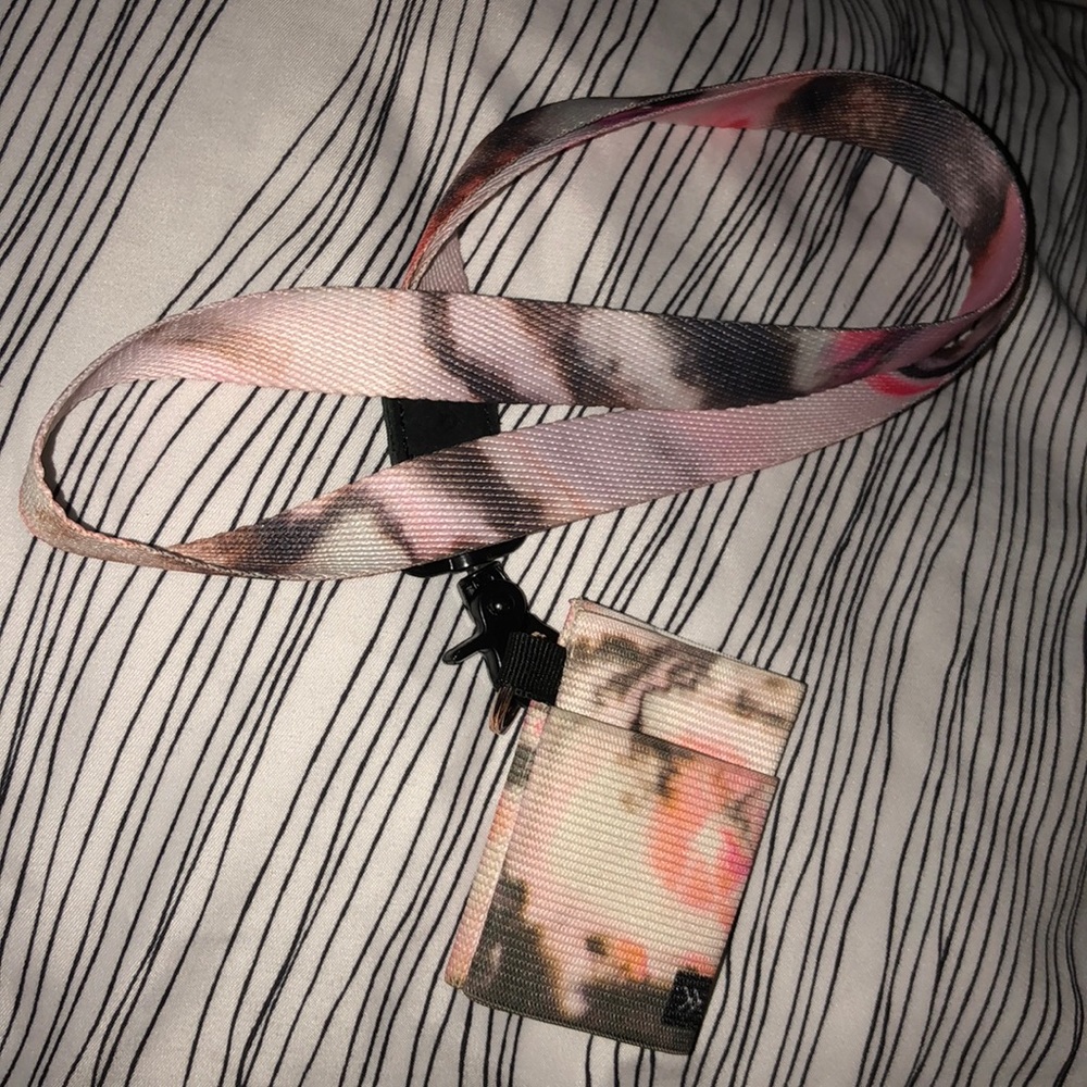 🚫SOLD🚫Thread Wallets: wallet and lanyard